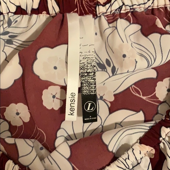 Kensie Dress - Picture 4 of 4